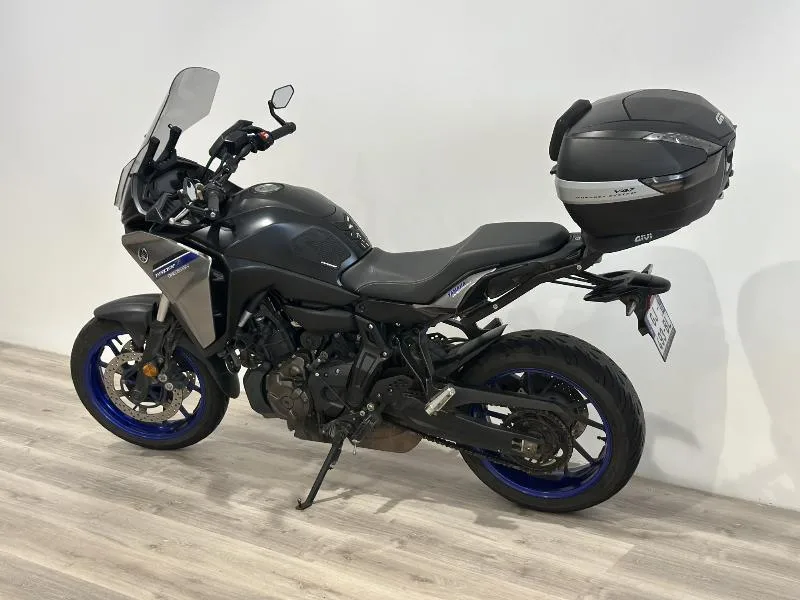 TRACER 700