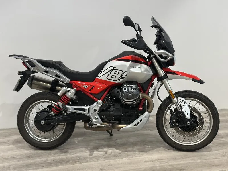 V85 TT 850