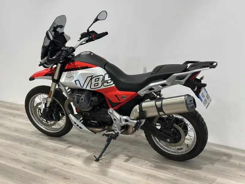 V85 TT 850