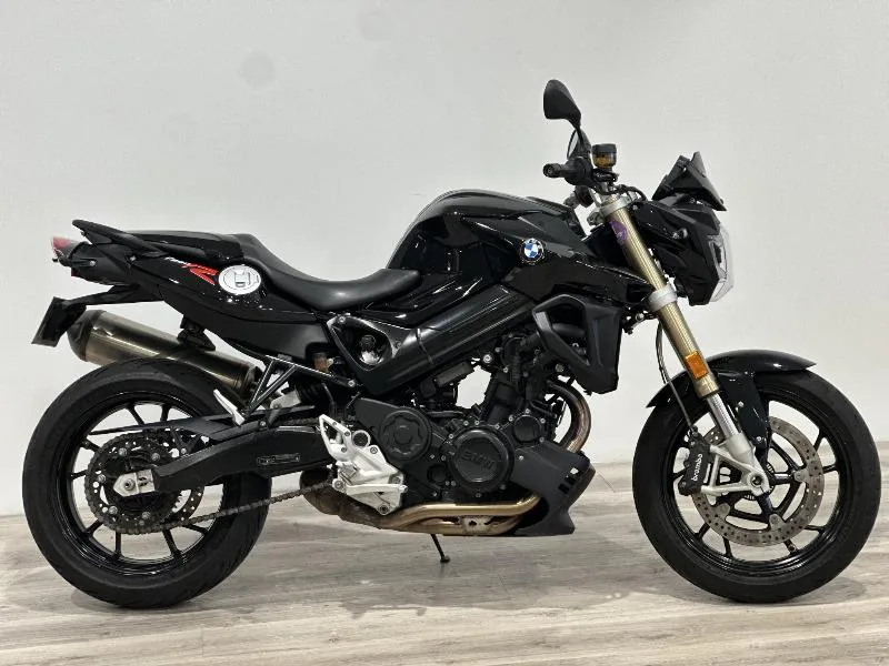 F 800 R