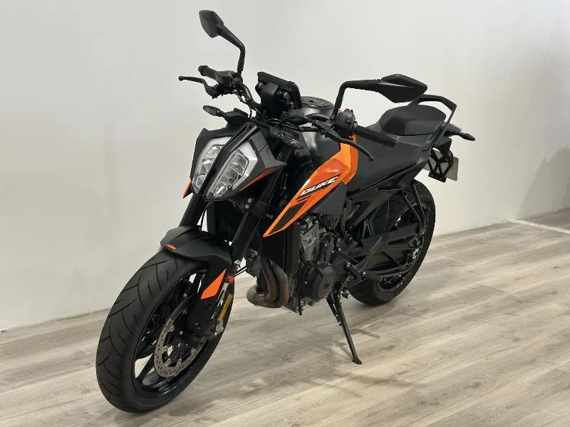 790 DUKE L