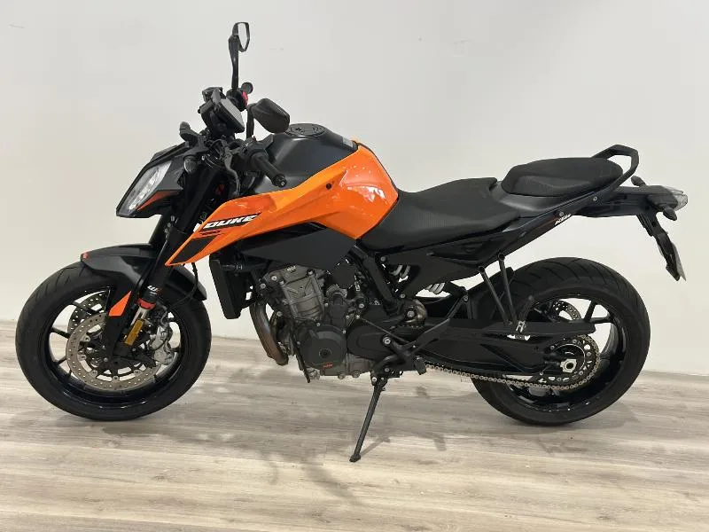 790 DUKE L