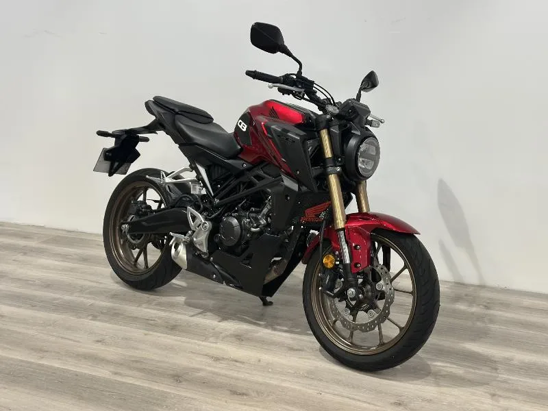 CB 125  R 2023
