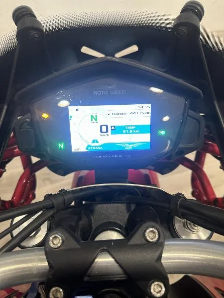 V85 TT 850