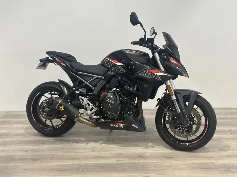 GSX8S A2