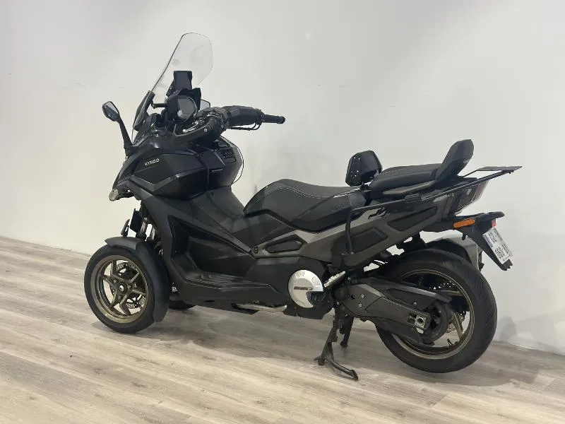 CV3 550
