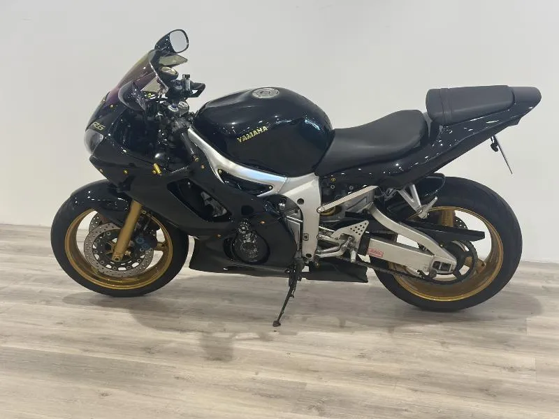 YZFR6