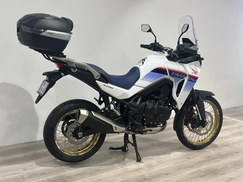 TRANSALP 750