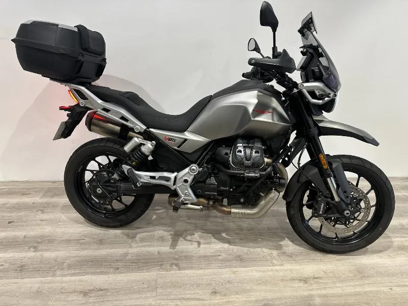 V85TT Strada