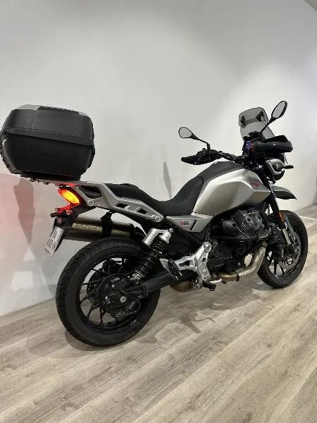 V85TT Strada