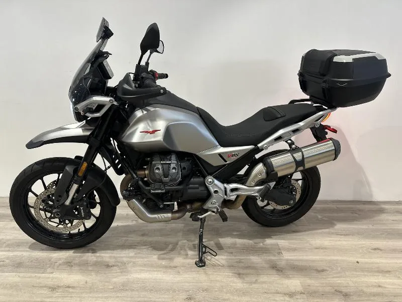 V85TT Strada