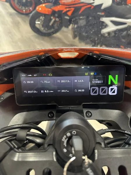 990 RC R