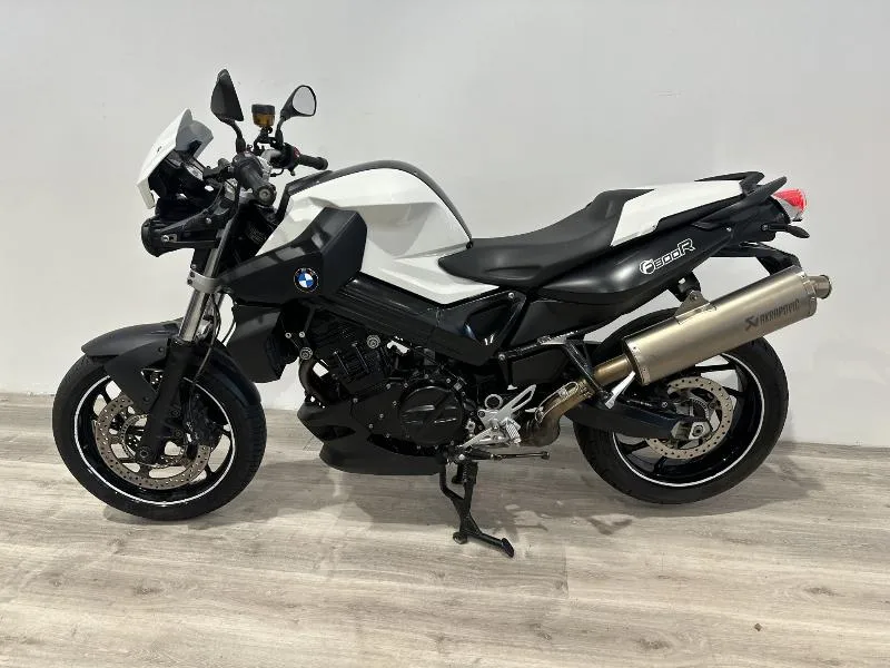 F 800 R