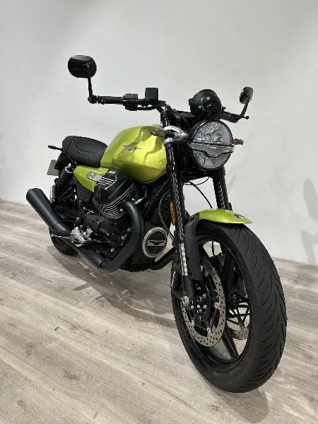V7 SPORT 850