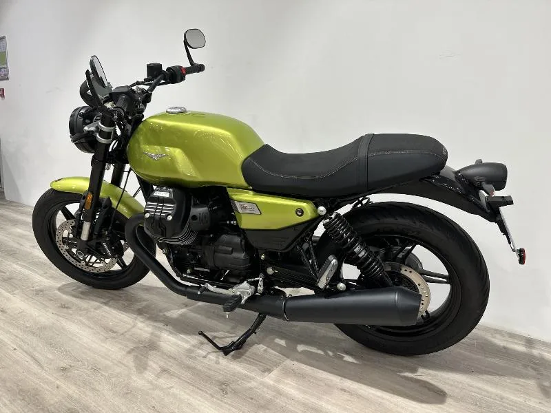 V7 SPORT 850