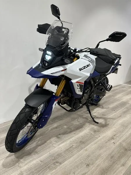 VSTROM 800DE