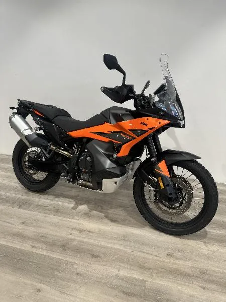 790 ADVENTURE