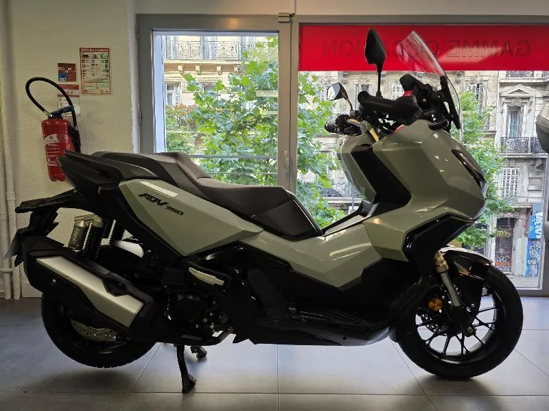 ADV 350