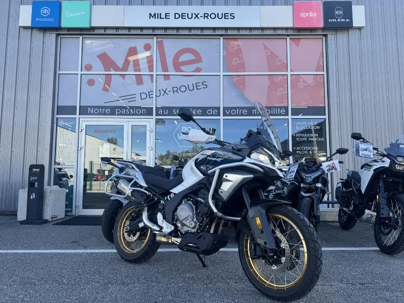 MT 700