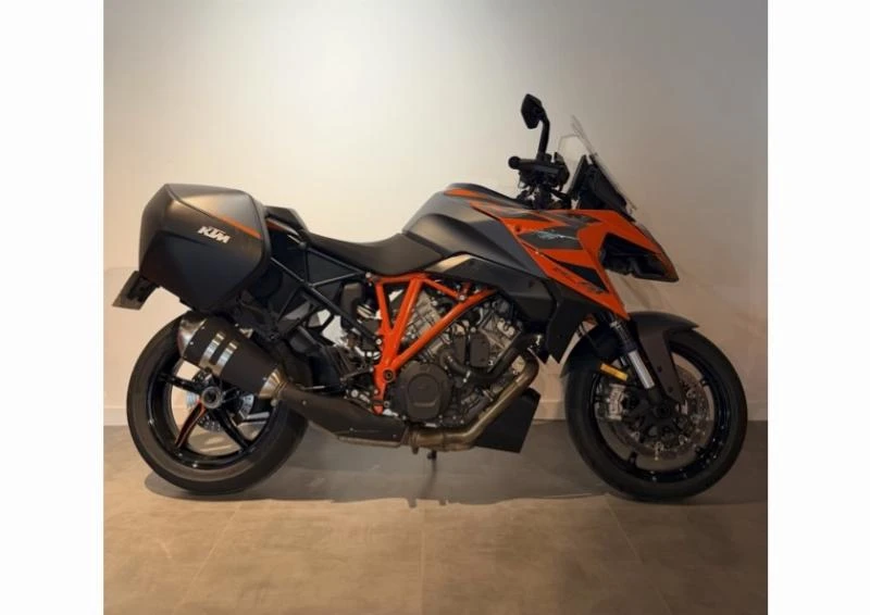 1290 SUPER DUKE GT