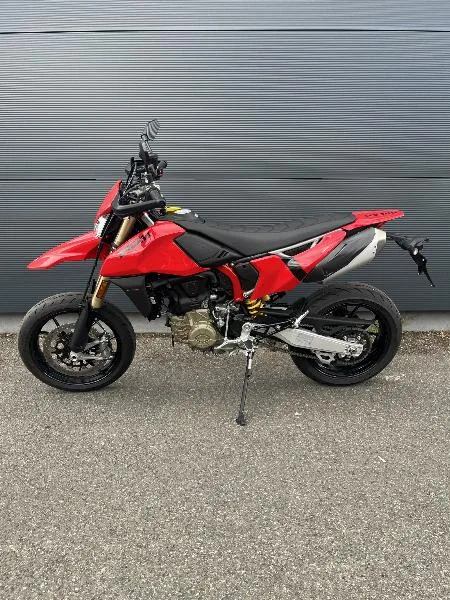HYPERMOTARD