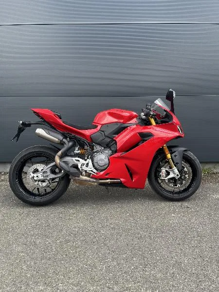 Panigale V2S 890
