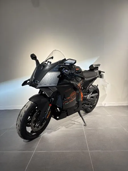 990 RCR