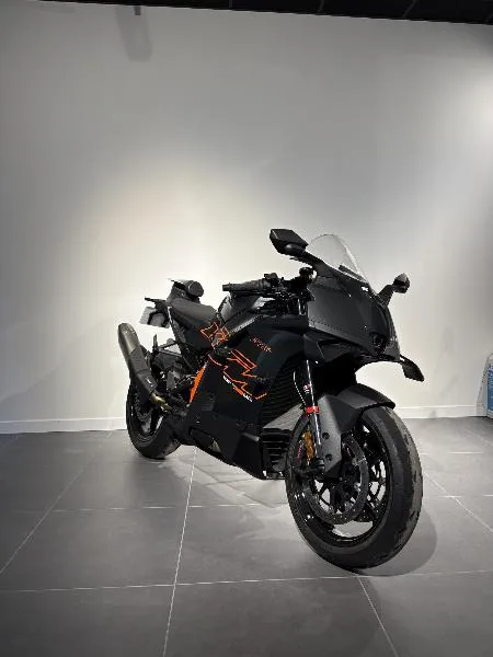 990 RCR
