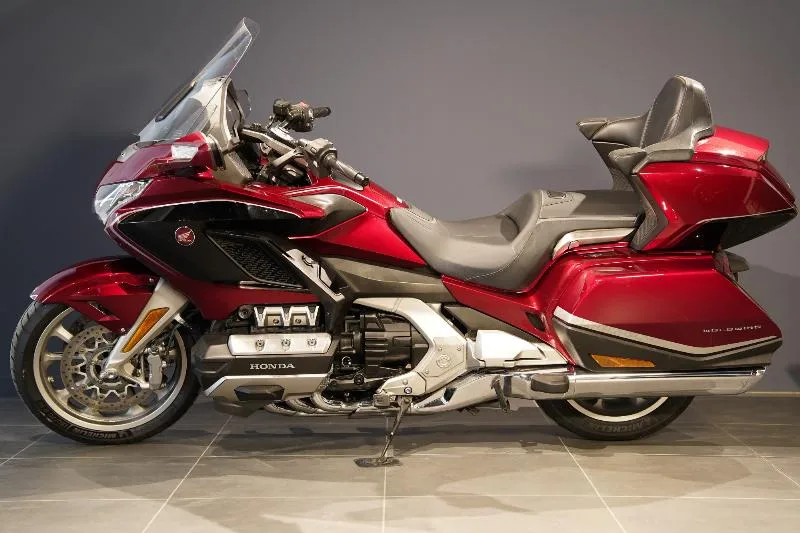 GL 1800 GOLDWING DCT