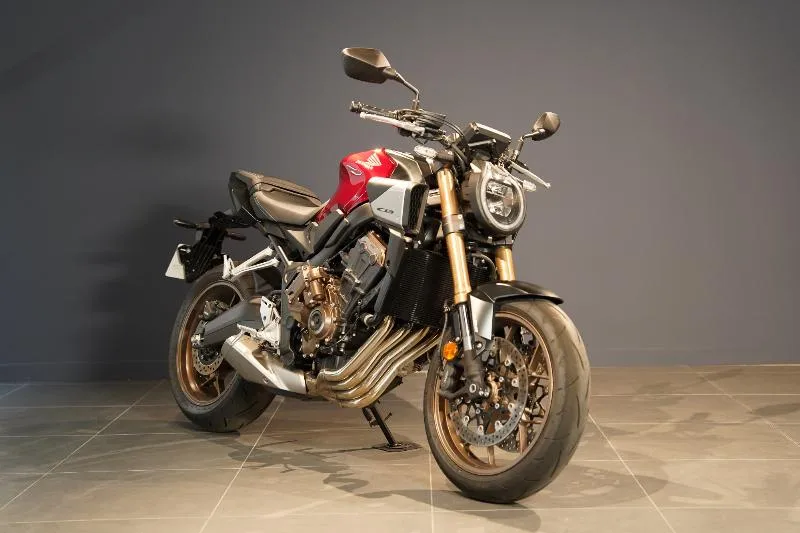 CB 650 R