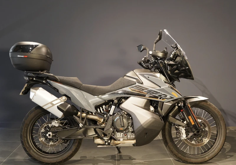 890 ADVENTURE