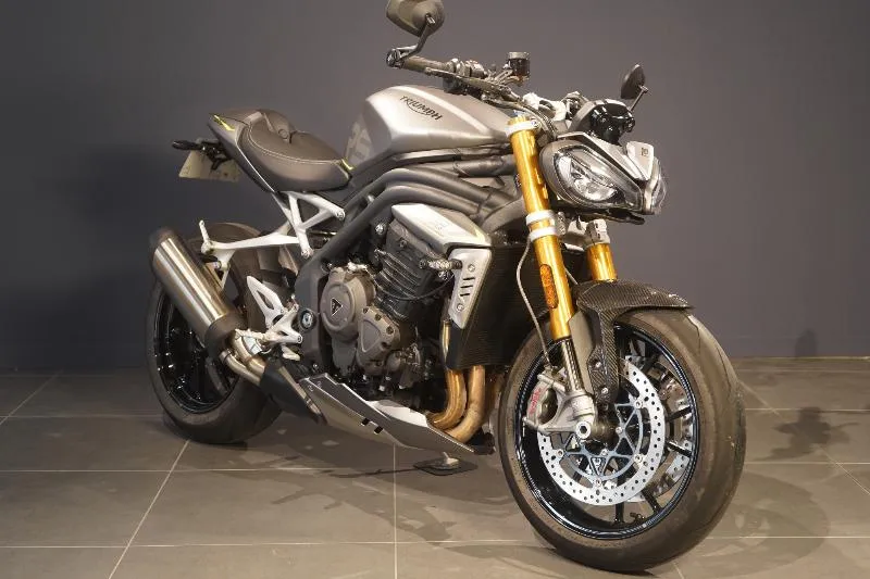 SPEED TRIPLE 1200 RS