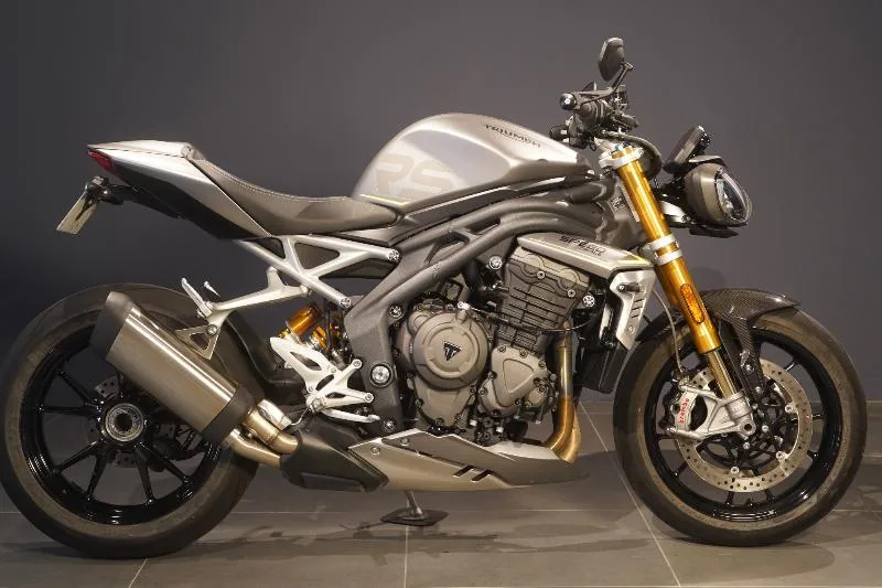 SPEED TRIPLE 1200 RS