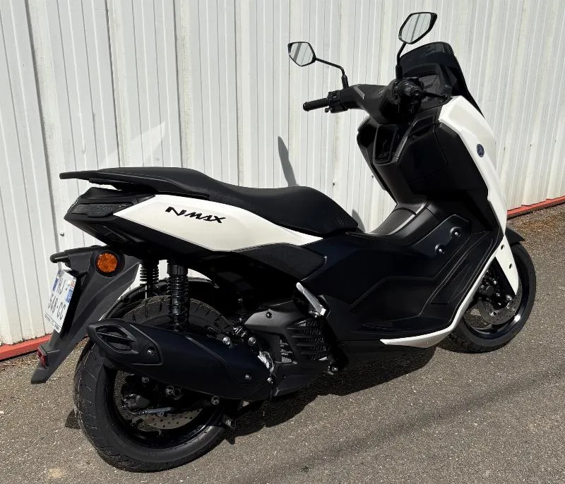 NMAX 125