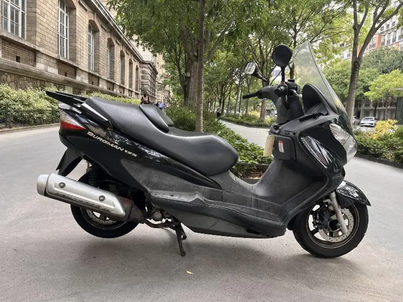 BURGMAN 125