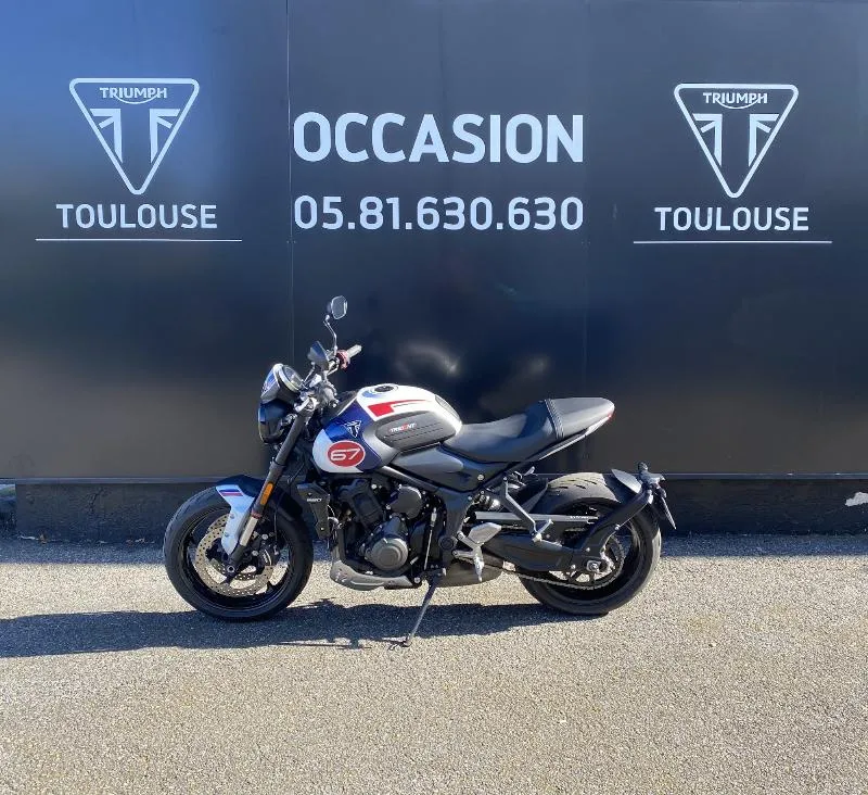 TRIDENT 660