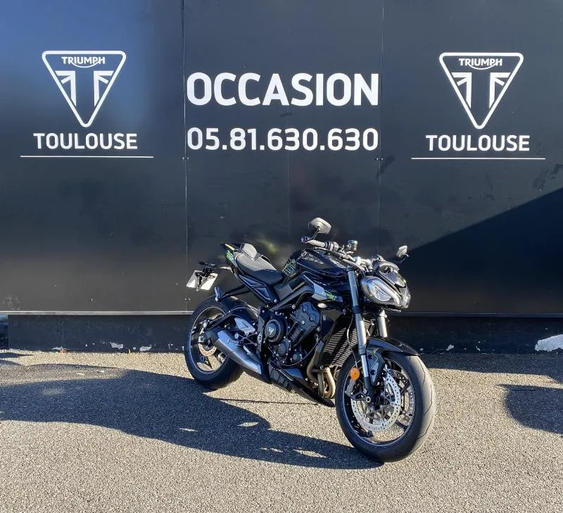 STREET TRIPLE 765 RS