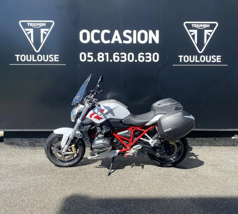 R 1200 R