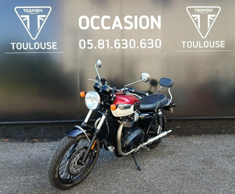 Bonneville T100
