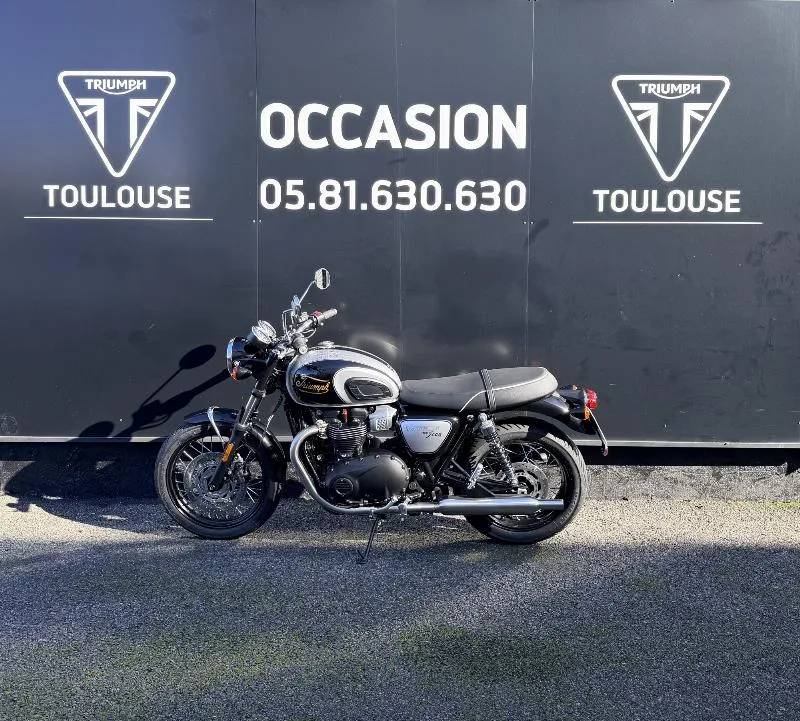 BONNEVILLE T100 900