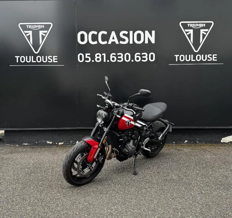 TRIDENT 660