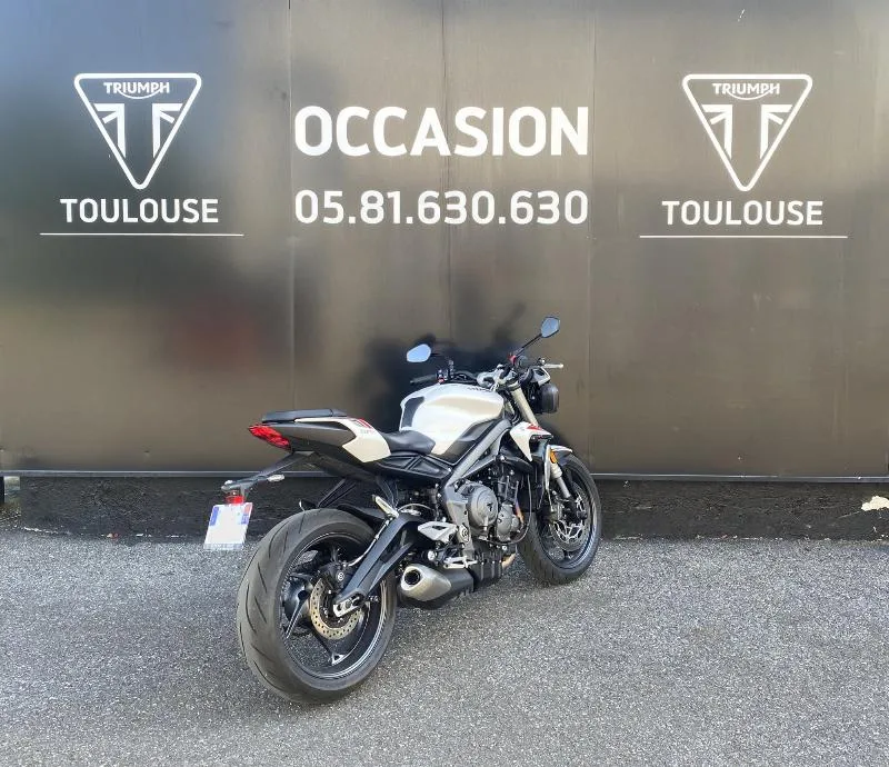 STREET TRIPLE 660 S A2
