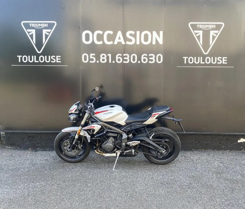 STREET TRIPLE 660 S A2