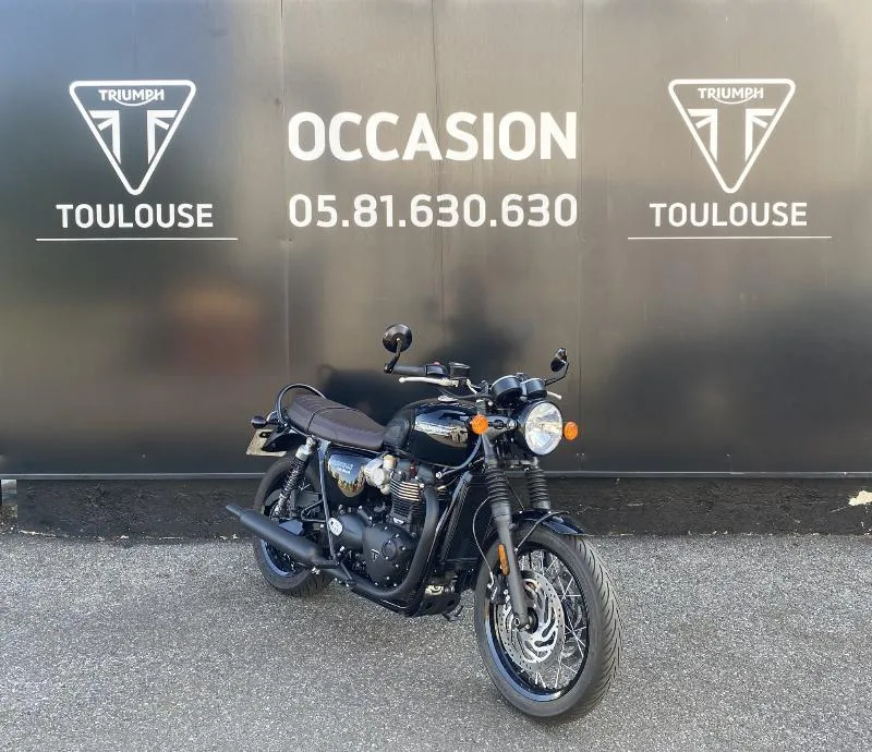 Bonneville T120 Black