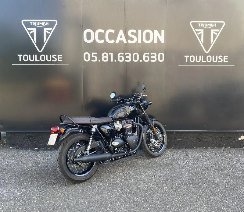Bonneville T120 Black