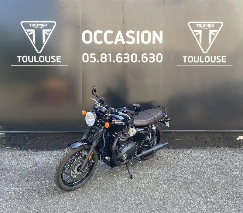 Bonneville T120 Black