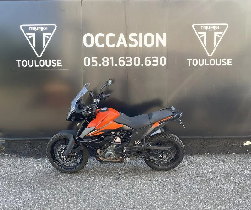390 ADVENTURE