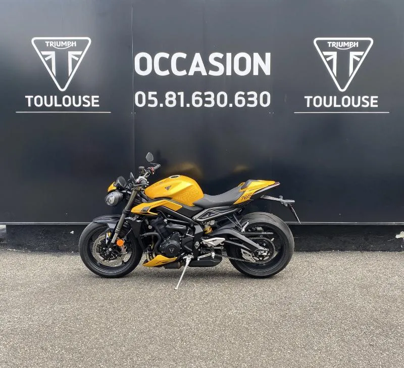 STREET TRIPLE 765 RS