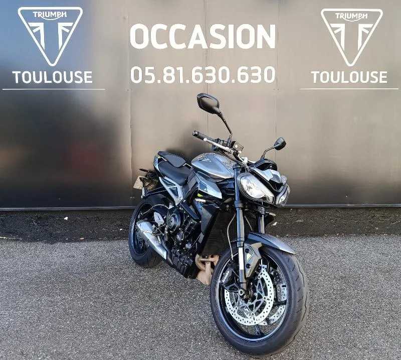 STREET TRIPLE 765 R