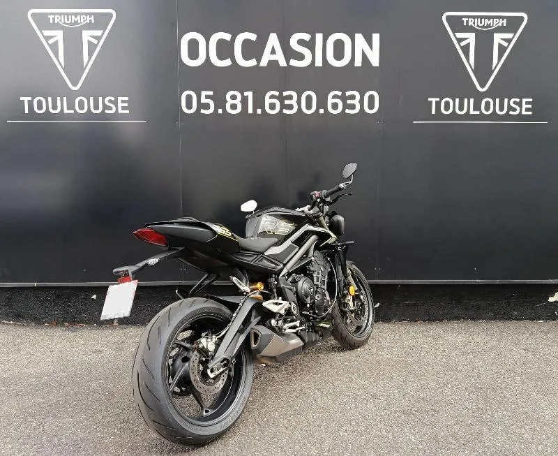 STREET TRIPLE 765 RS